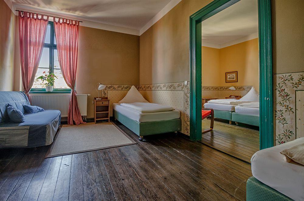 Hotel Zur Henne Naumburg  Exteriér fotografie